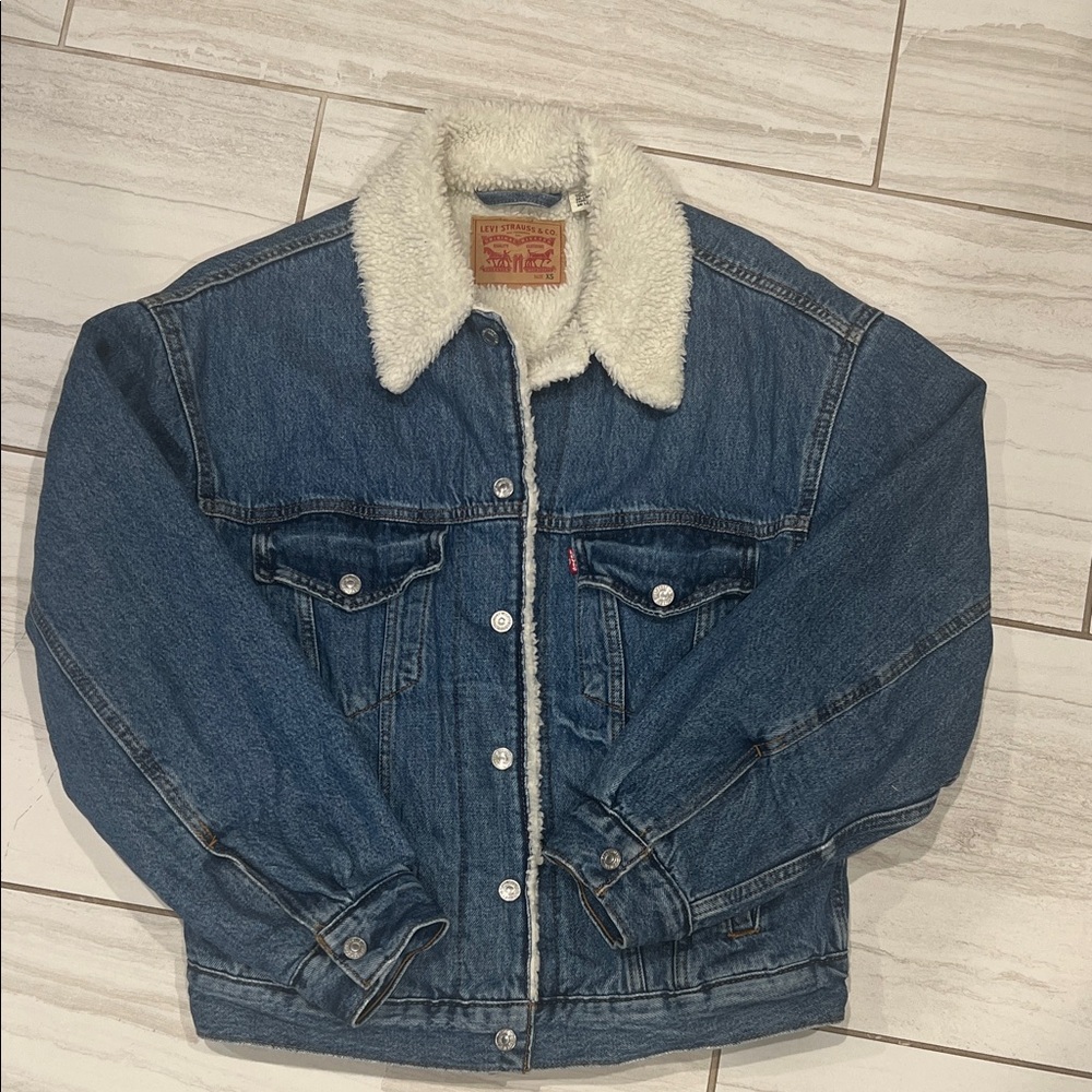 Levi's Denim Jacket with Sherpa Collar